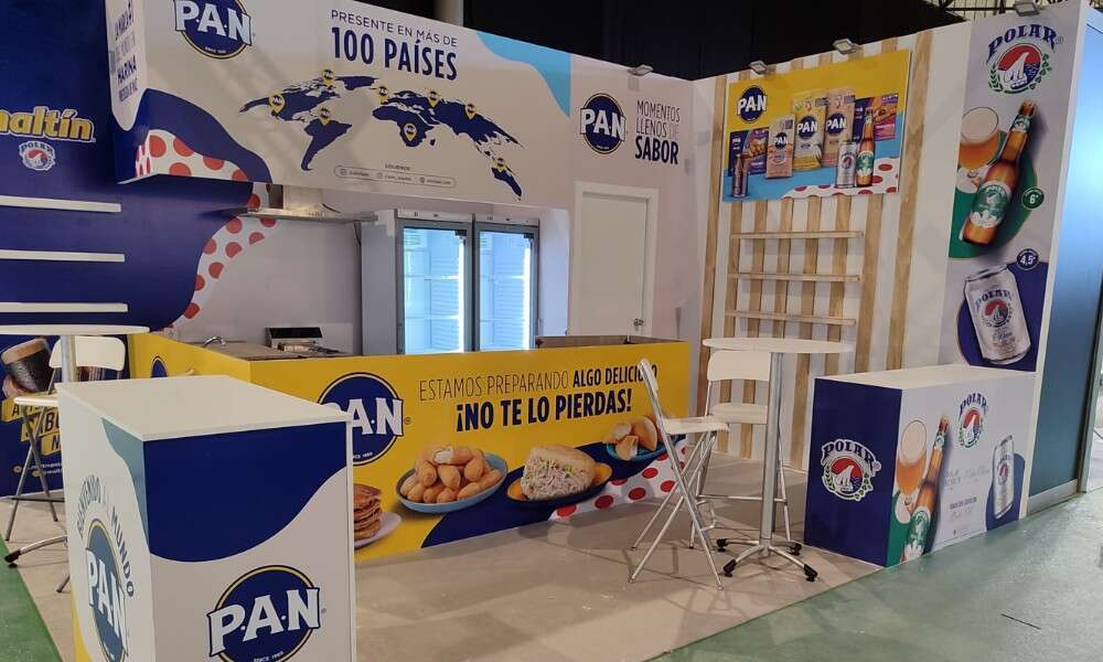 Nuestras marcas brillaron en la Feria Auténtica Premium Food en Sevilla Nuestras marcas brillaron en la Feria Auténtica Premium Food en Sevilla
